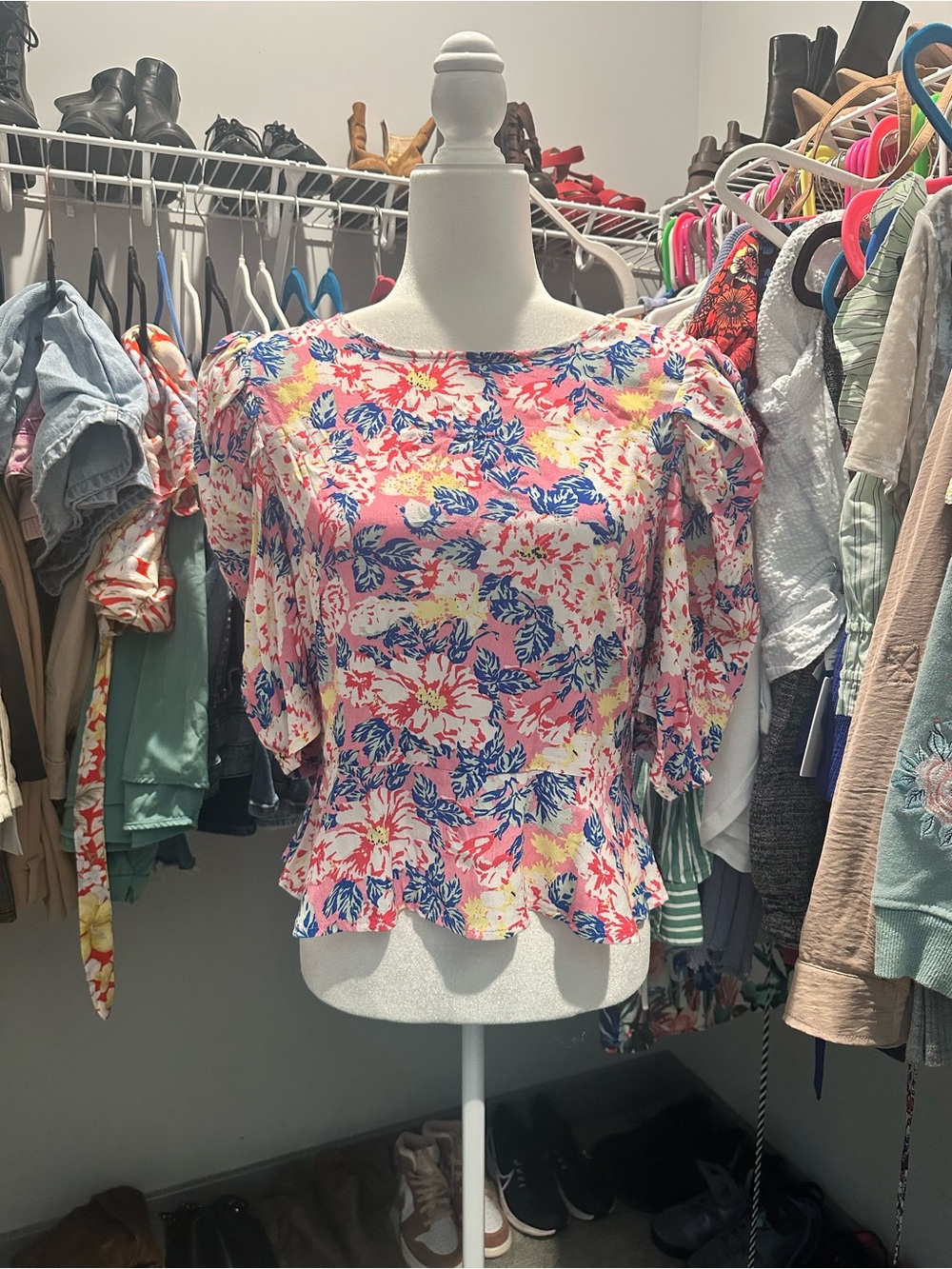 Forever 21 Floral Peplum Top